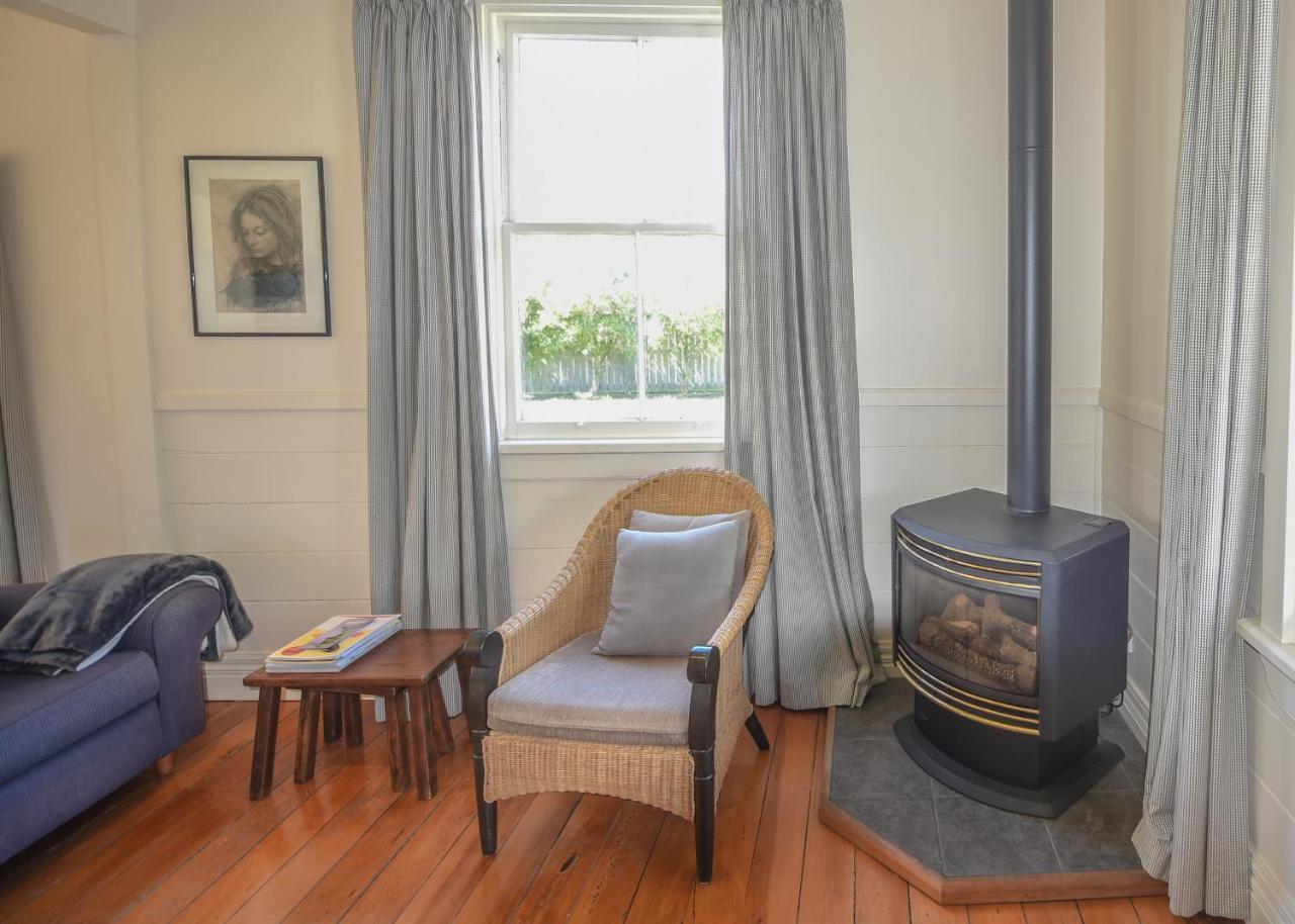 The Vicarage Martinborough Vila Exterior foto