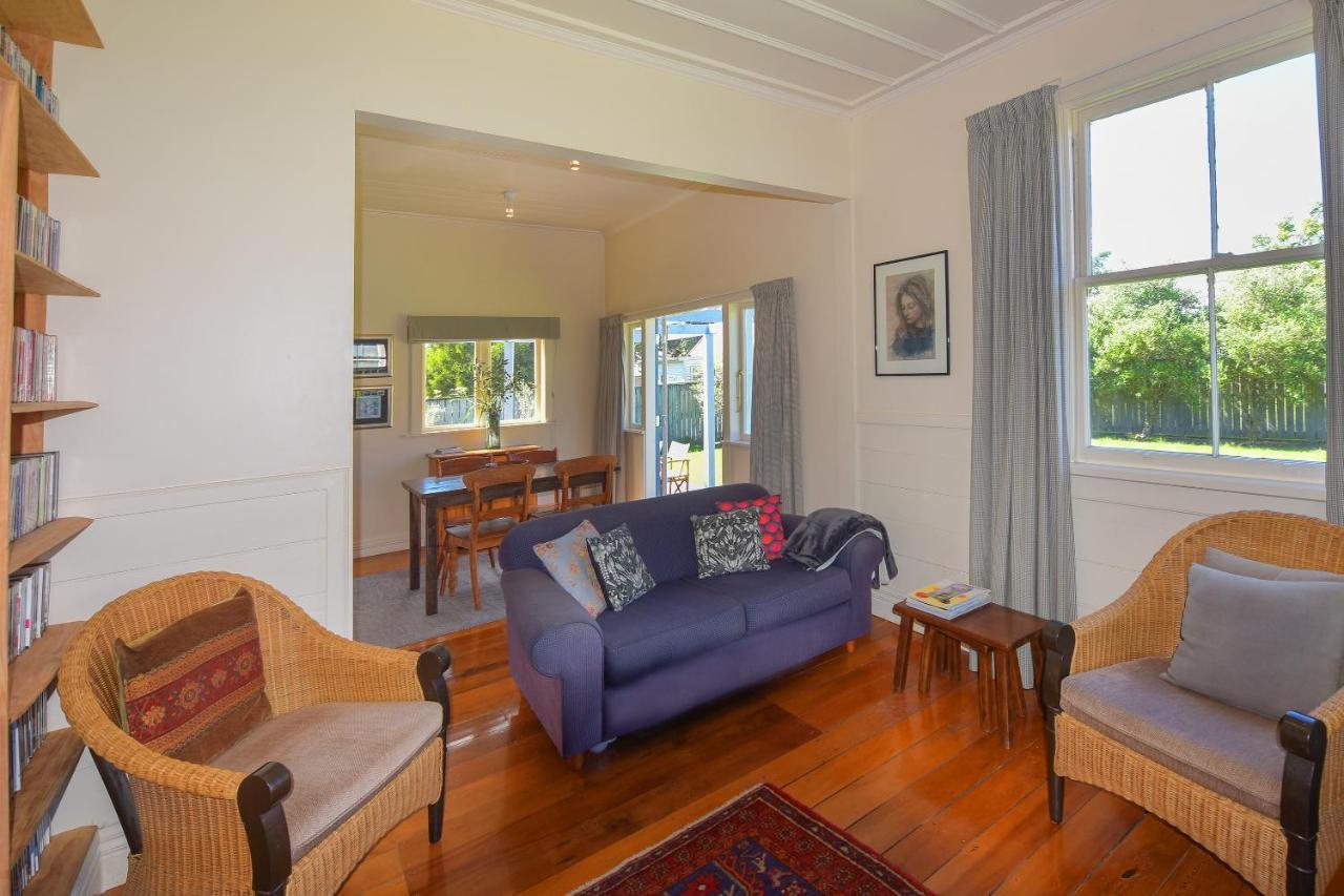 The Vicarage Martinborough Vila Exterior foto