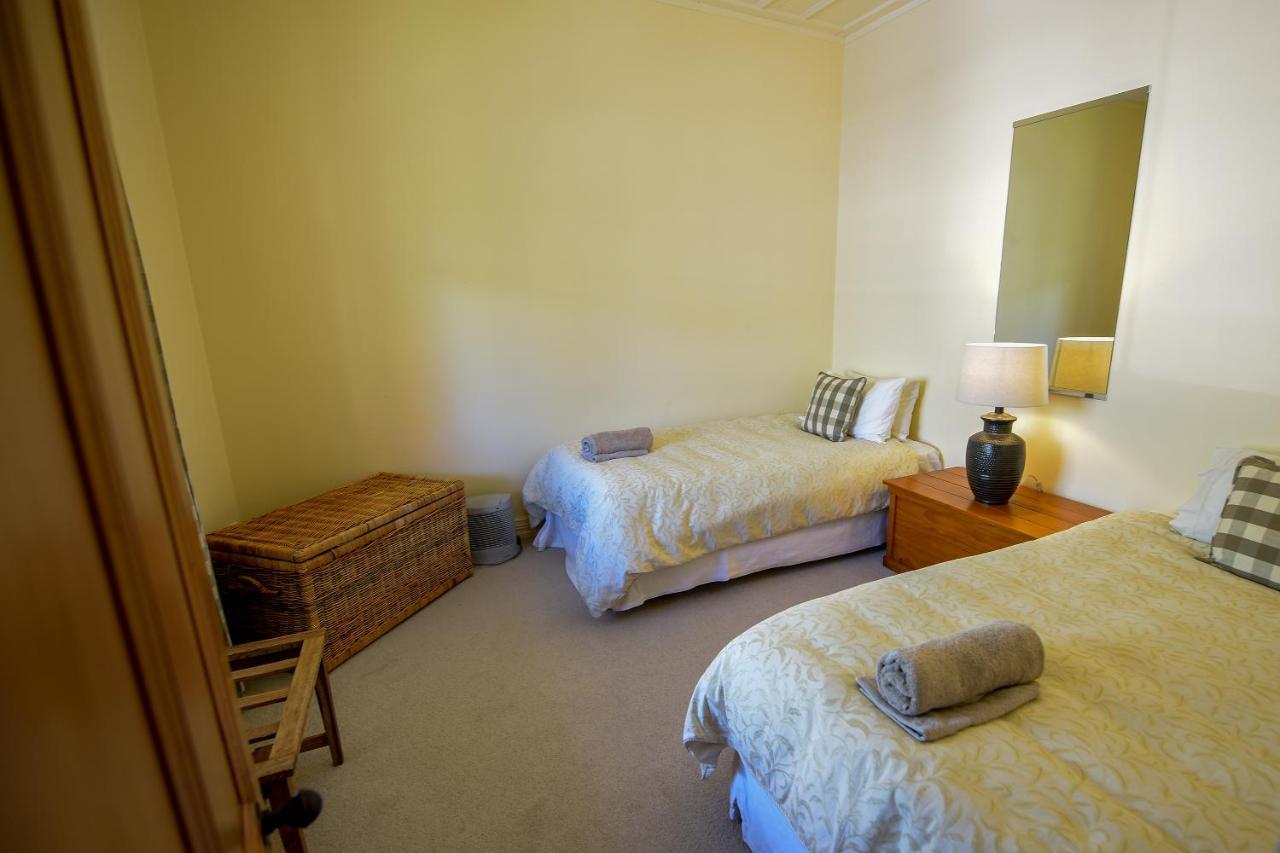 The Vicarage Martinborough Vila Exterior foto
