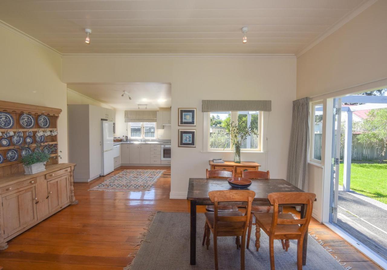 The Vicarage Martinborough Vila Exterior foto